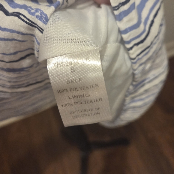 Colorful Dress In Great Condition! - Picture 6 of 6